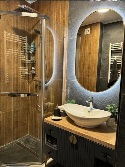 Apartament cu 3 camere și 2 locuri de parcare în Drumul Taberei Moghioroș Park