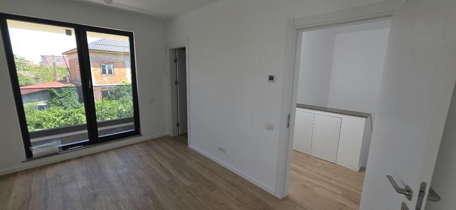 Giulesti  duplex P+1 4 camere de vanzare