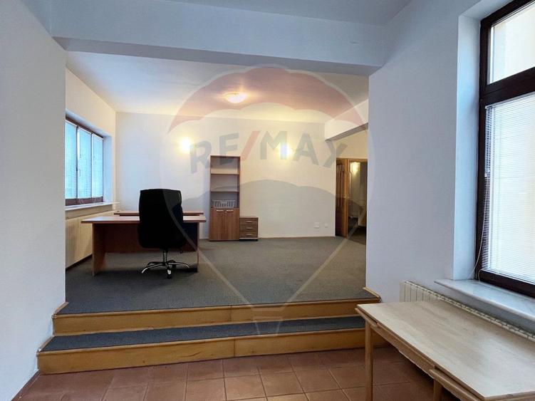 Apartament / Birou, 4 camere, Floreasca - Dorobanti, 163 mp + curte