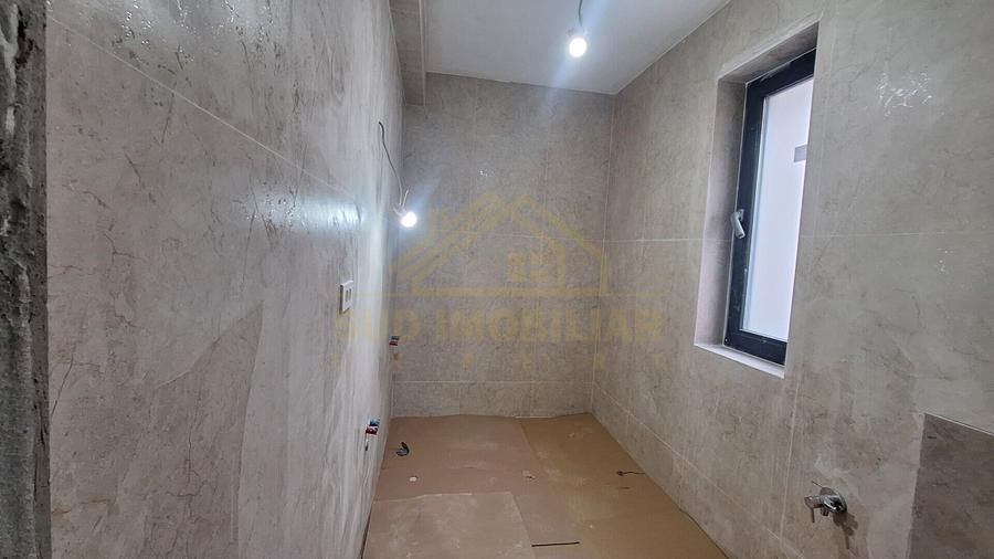 CASA INDIVIDUALA P+1+POD- 350 MP TEREN-STR.SCOLII