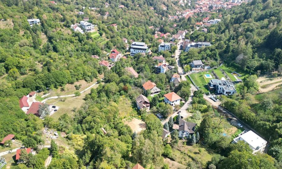 Teren intravilan Brasovul Vechi