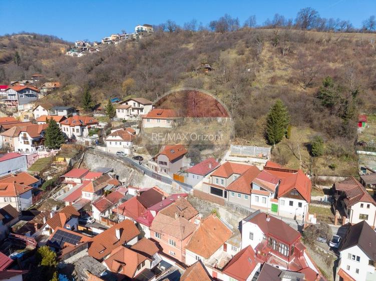 Proprietate cu teren spectaculos și priveliște de poveste în Șchei - 5
