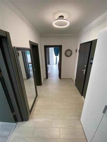 Inchiriem Apartament 2 Camere, Modern, Decomandat, Cristian