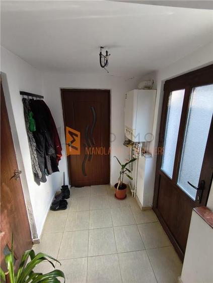 EXCLUSIVITATE! Casa tip parter zona 23 August