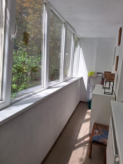 Inchiriez apartament 2 camere zona Piața Centrala