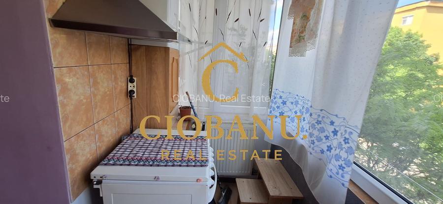 APARTAMENT DE VANZARE ETAJ 2/4 DECOMANDAT ZONA 1 MAI - 7