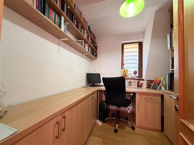 Casa tip duplex, zona Centru - 13