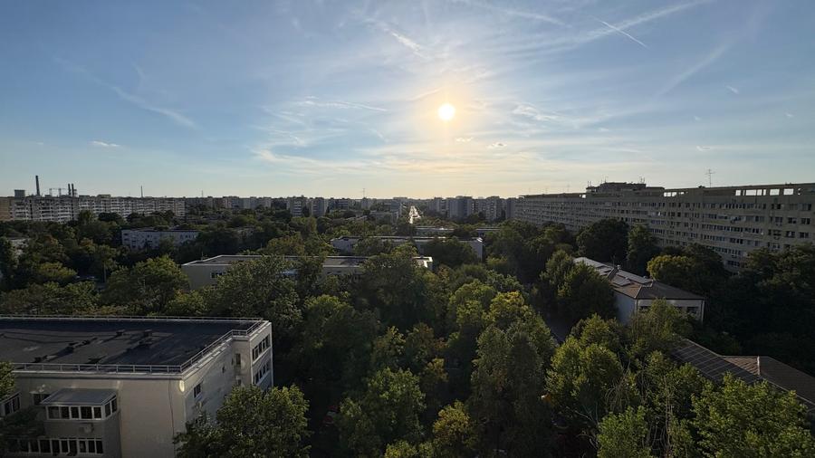 Apartament 2 camere decomandat, dupa 1977, 57 mp metrou Titan