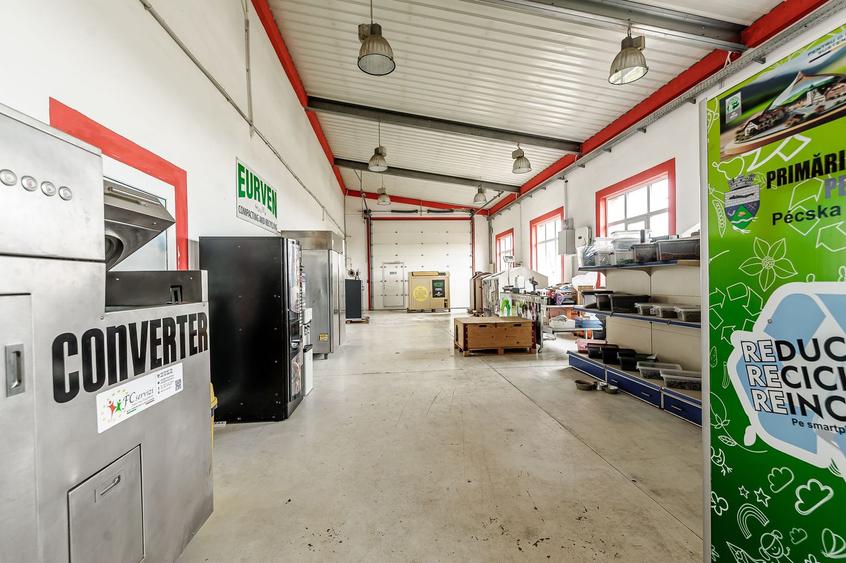 Hale depozitare/producție 2.000 mp si 10.000 mp teren în Pecica