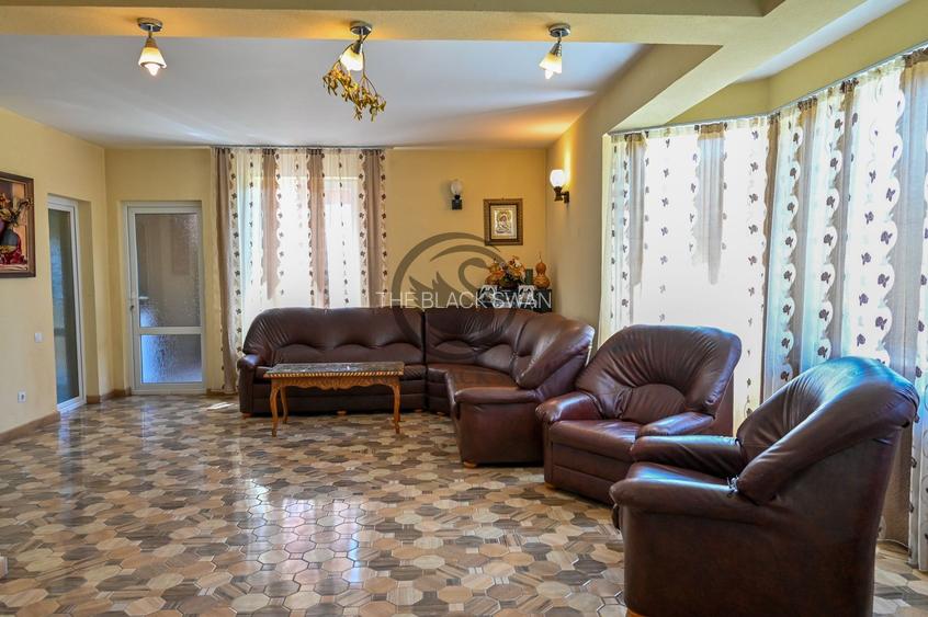 Casa cu 3 camere de vanzare | Cheia, Prahova I Comision 0% - 11
