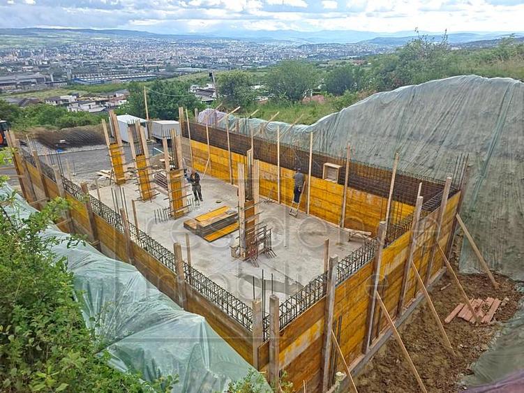 Duplex deosebit 5 camere, zona Voronet
