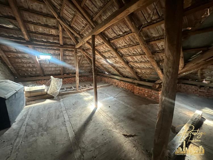Casa cu anexe si teren de 959 mp de vanzare in Tinca - Bihor