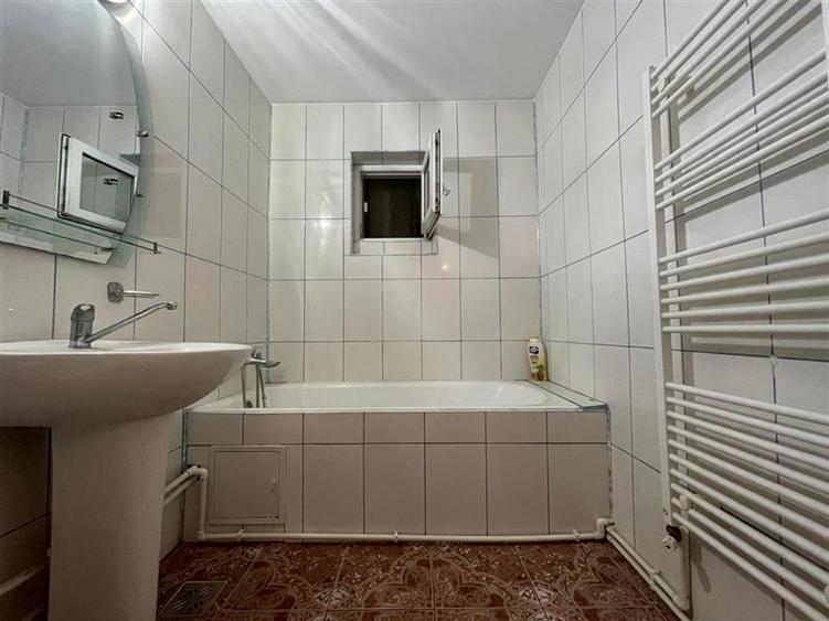 Apartament 3 camere de vanzare zona E3 -Tulcea