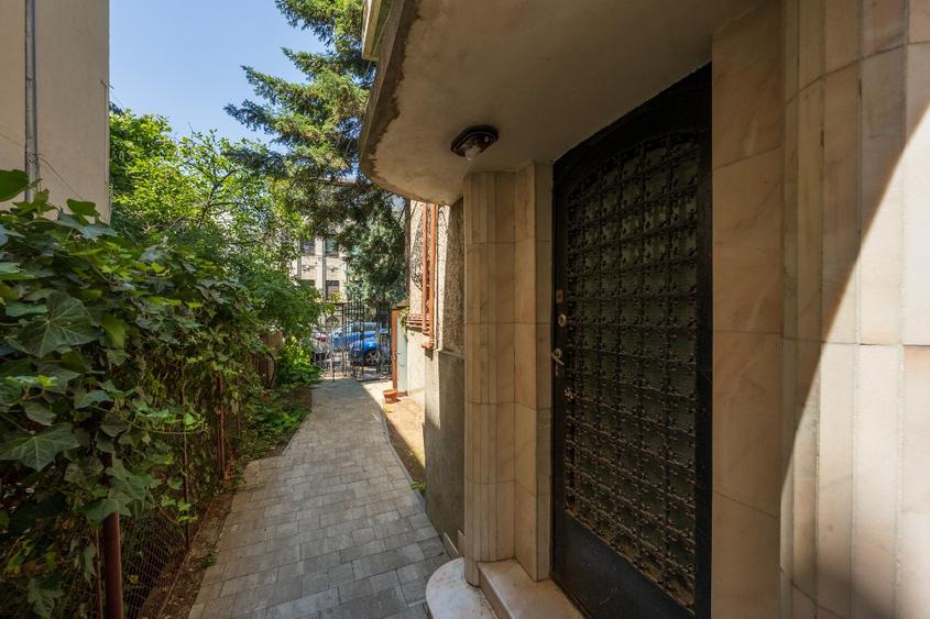 Studio in vila Domenii