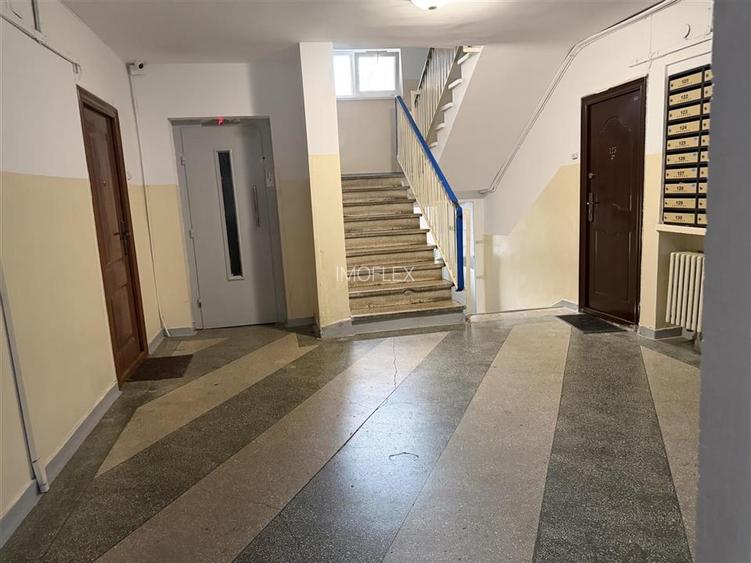 Apartament 2 camere de vanzare Militari Apusului vedere panoramica