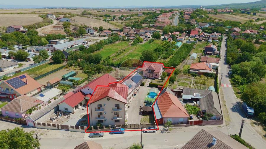 Pensiune cu piscină și casă individuală | Rontău – Băile 1 Mai