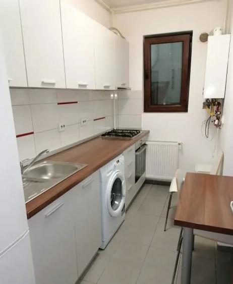 Apartament 3 Camere Calea Calarasilor | Centrala | Bloc Nou