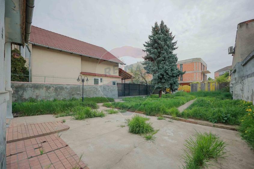 Casă cu teren 360 mp, central, zona Bd. Dacia, Canonicilor, vânzare