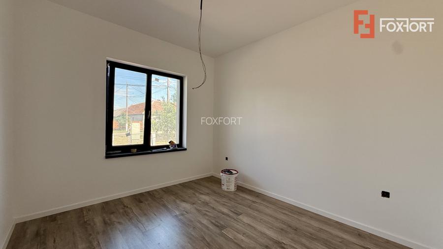 Duplex cu 3 camere si 2 bai pe parter, zona Albina - 4