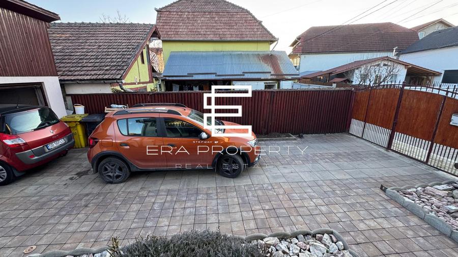 Casă Individuală cu 250 mp Teren | 180 mp Utili | 4 Dormitoare | Garaj |