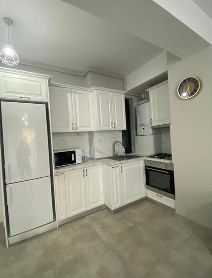 CAMPUS 2 CAMERE ETAJ 1 500 EURO LOC PARCARE INCLUS TERMEN LUNG