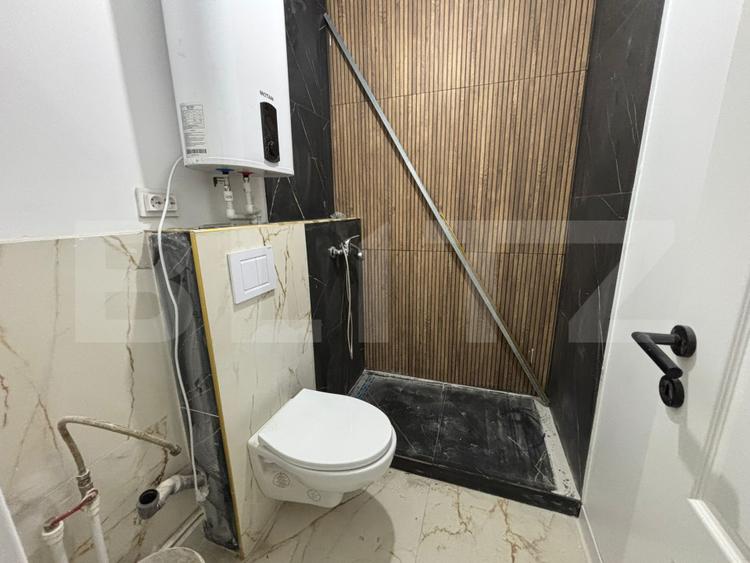 Cameră de cămin renovata, 17 mp – Bulevardul Poitiers
