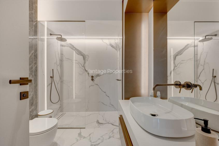 Luxury villa | gated complex with security | Iancu Nicolae | British School - 21