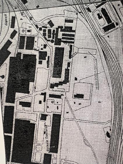DE VANZARE O PLATFORMA BETONATA  TURNULUI LANGA FACULTATEA DE CONSTRUCTII