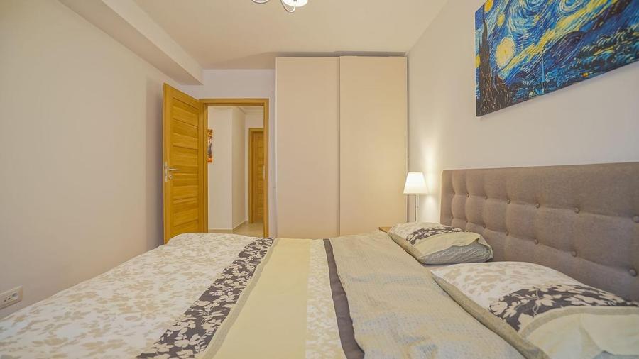 Apartament 2 camere, Urban Coresi , Premium ,Terasa MARE
