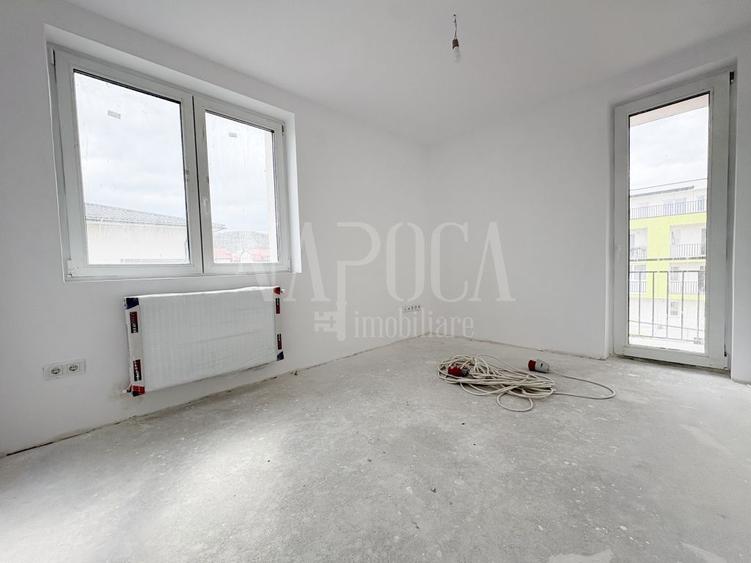 Apartament 3 camere de vanzare in Floresti