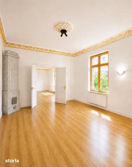 Spatiu Comercial Casa Calea Victoriei cu curte