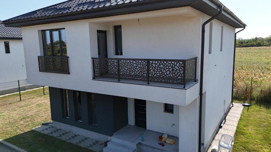 Casă nouă 4 camere Bolintin Vale – încălzire în pardoseală, teren 320 mp, terasă