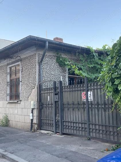Casa Individuala Decebal - Piata Alba Iulia - casa renovabila demolabila + teren
