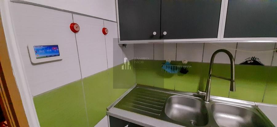Apartament 3 camere, decomandat, 13 Septembrie