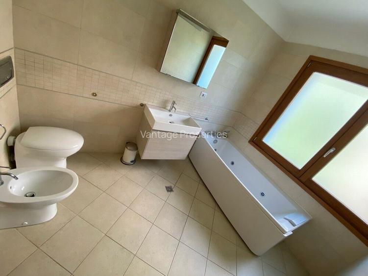 Villa with pool and garden | Iancu Nicolae | British School - 15