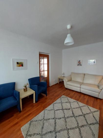 Braila Independentei de vanzare apartament 3 camere mobilat bucatarie noua