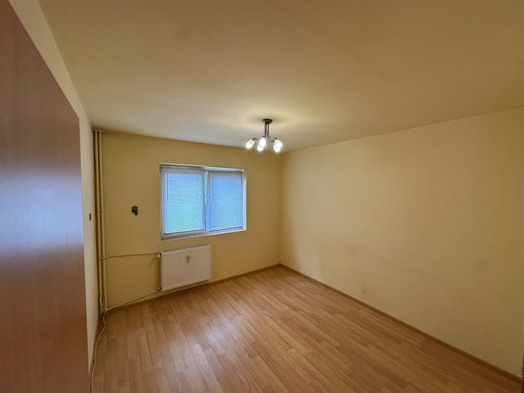 Apartament 2 camere semidecomandat, 47 mp, Etaj 2/4, Nord Ploiești