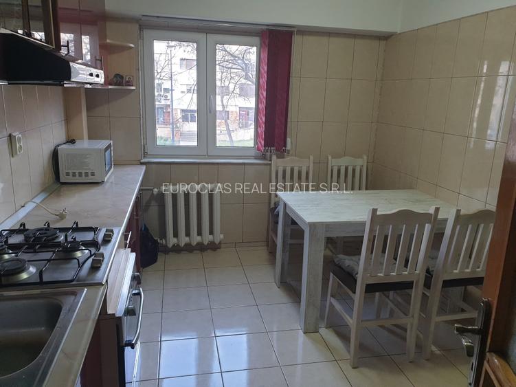 Apartament 3 camere decomandat - Dacia - 550 euro/luna (Cod E2+E7) - 10