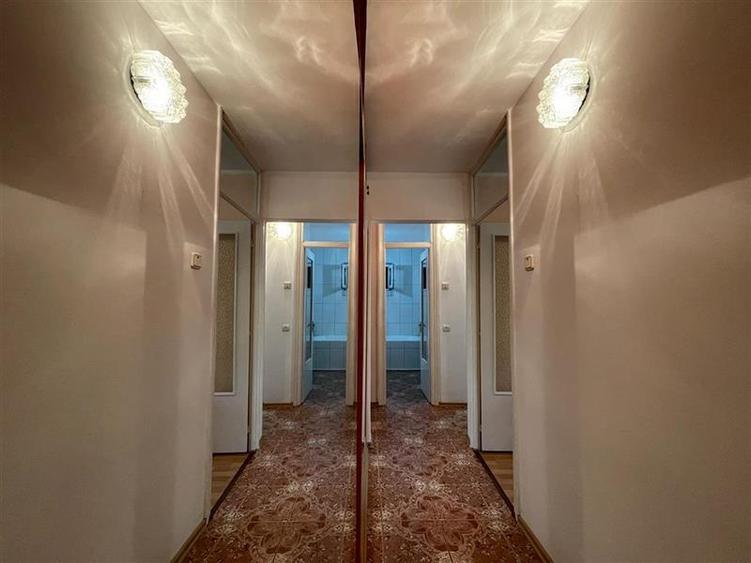 Apartament 3 camere de vanzare zona E3 -Tulcea