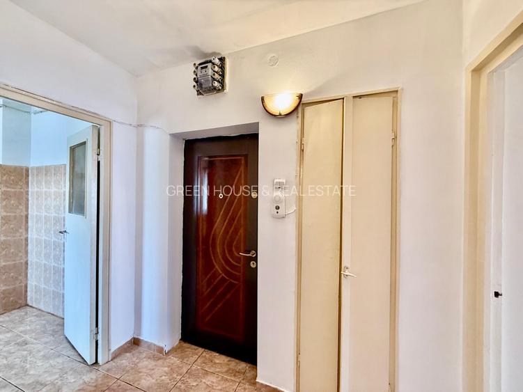 Apartament cu 4 camere-2 balcoane- zona Piata Centrala - 9