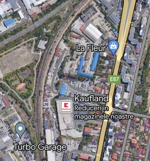 Zona Km 4/5-Aurel Vlaicu Teren Cu Hale 4500 Mp/3400 Mp Utili Ideal Dezvoltare