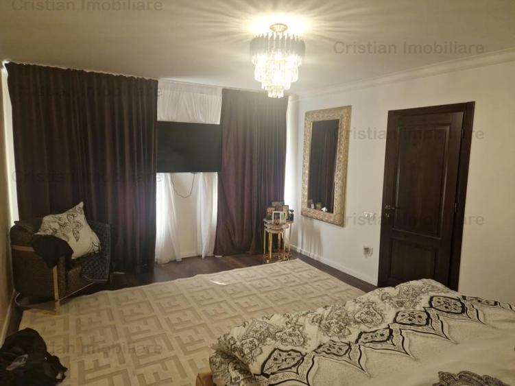 IMENS !! ULTRACENTRAL SUPER apartament 3 cam 120 mp MOBILAT UTILAT