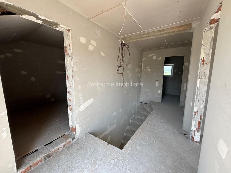 Viața la casă, liniște și munți la orizont – Duplexuri noi în Mohu - 31