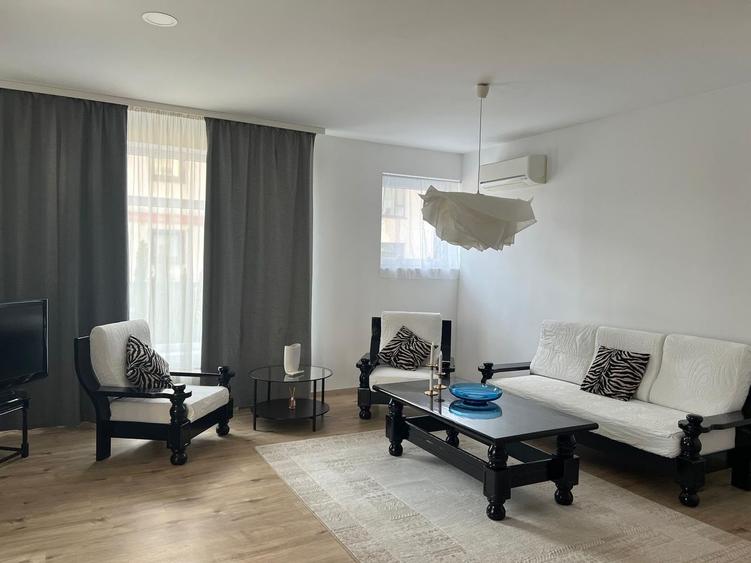 Laguna Residence | 3 camere, balcon, piscină în complex și garaj