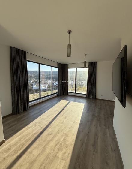 Casa individuală , finisată , 4 camere , 2 bai , 170 mp , zona Valea Chintaului - 3