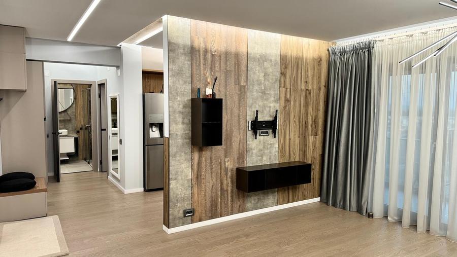 2 camere UltraCentral , mobilat / utilat , finisaje superioare !