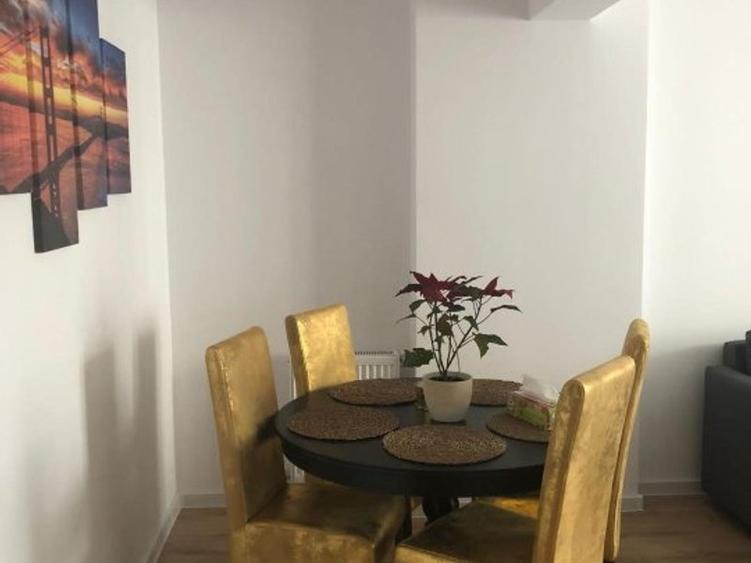 Inchiriere Apartament 2 Camere Decomandat-Militari Residence