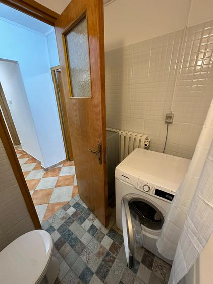 Dristor - Metrou - 3 Camere - 2 Băi - Prima Chirie - Bloc Reabilitat