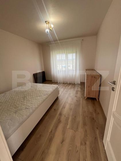 Casa de vanzare, 4 camere, 200 mp, zona centrala - Primaverii