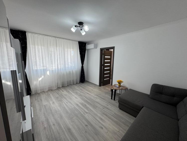 Apartament 2 camere, 39 mp, zona Craiovita Noua-Racheta